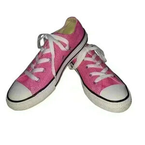 Converse Chuck Taylor Pink All-Star OX Low Top Sneaker